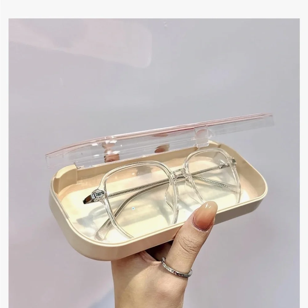 N/A stylish glasses